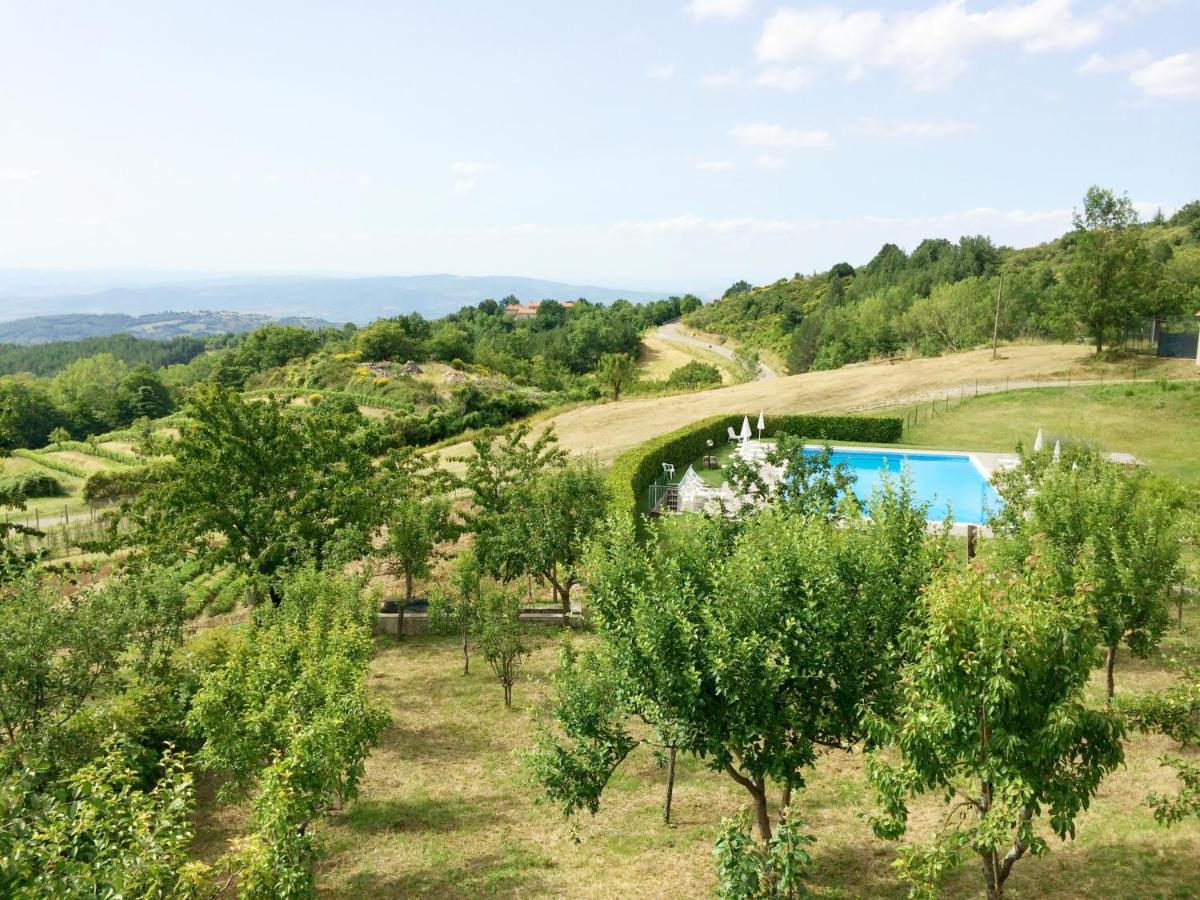 Вилла Agriturismo Ombianco Седжано Экстерьер фото